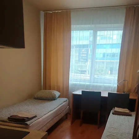 306 Noview Sgl Apartment